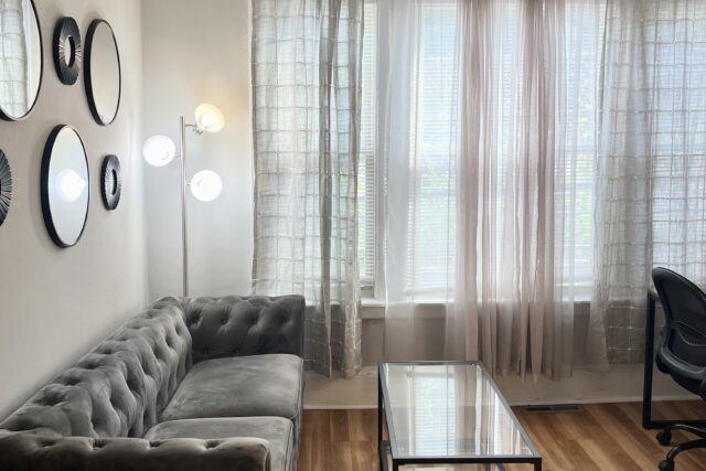 514 Walnut Ave. #3 – 1 Bedroom Apartment In-Unit Laundry Private Balcony All Utilities, WiFi, Furnishings, A/C Included